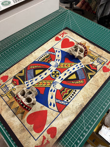 King and Queen of Clubs Full Card Skullpture